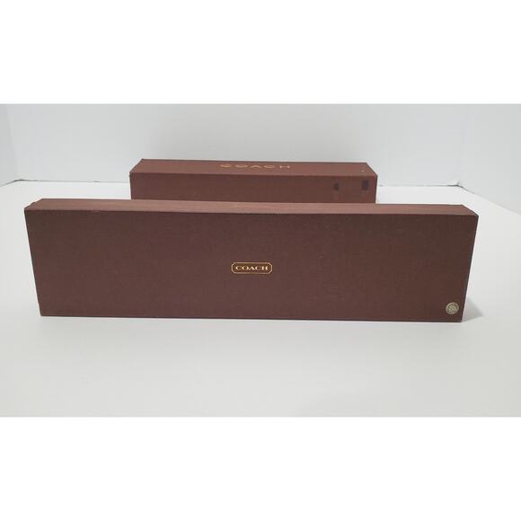 Brown Coach Wristwatch BOX with Sleeve Advertising Prop - Picture 15 of 16